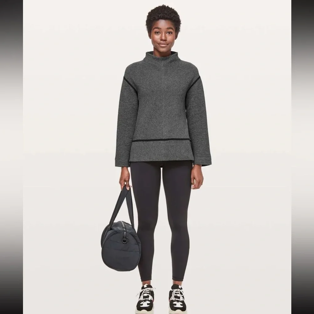 Lululemon Mock Neck Side Zip Oversize Pullover Sweatshirt Grey Gray Womens Sz 12